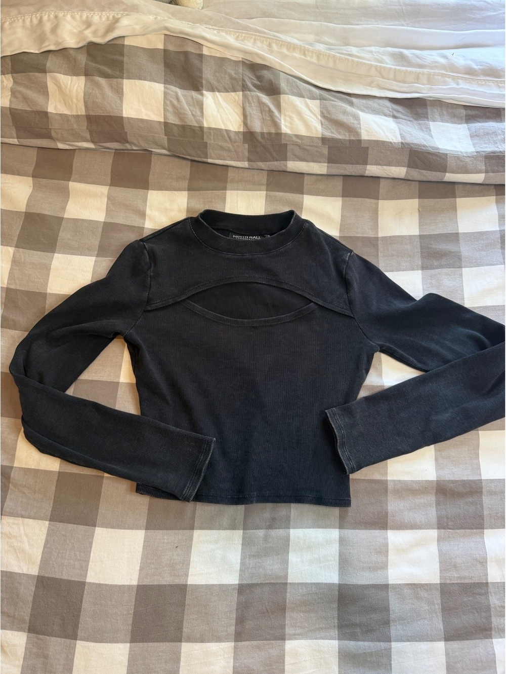 Women's Top | Long sleeve Tee | Ninth Hall | Size Small